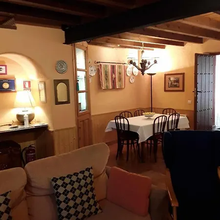 Viviendas Turisticas Arrayanes * 론다